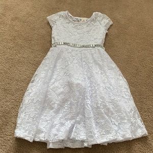 Girls dress